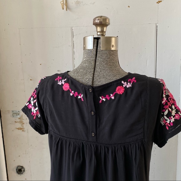 Catherine Malandrino Floral Embroidered Pink on Black Popover Dress - Picture 7 of 16